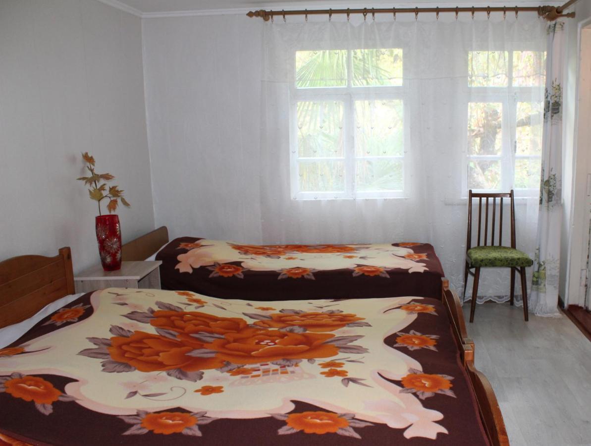 Tsikhierva Hotel Gagra Esterno foto