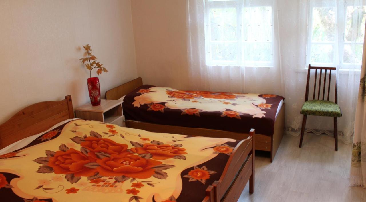 Tsikhierva Hotel Gagra Esterno foto